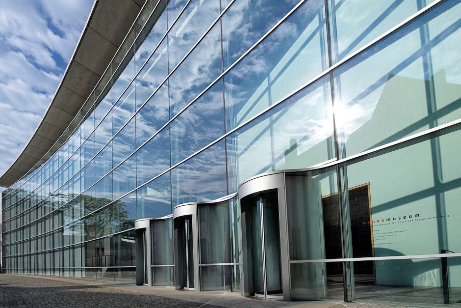 عوامل تأثیرگذار بر قیمت نمای اسپایدر