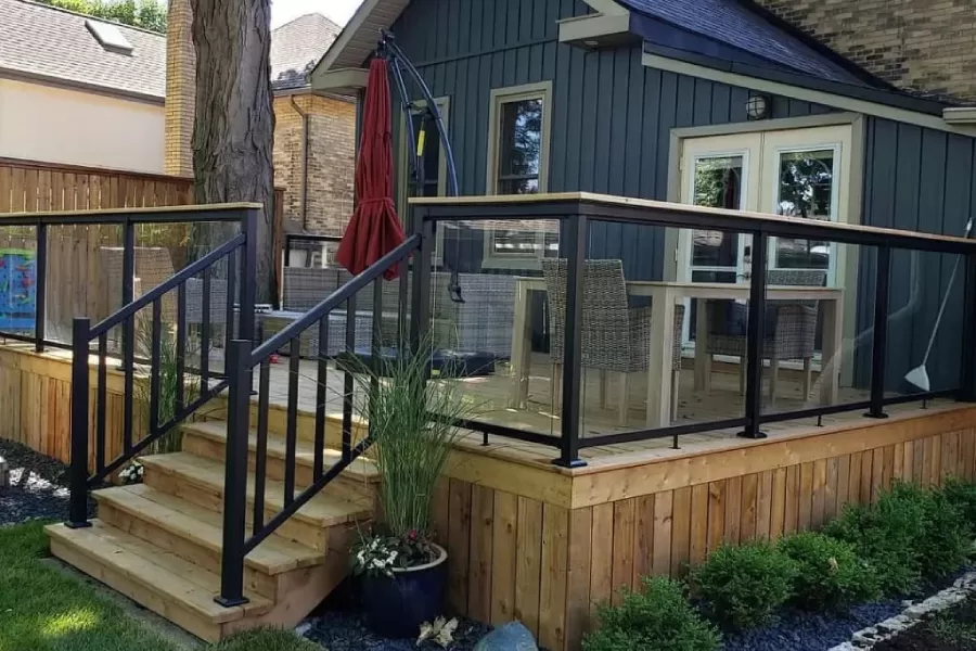  نرده شیشه‌ای کامپوننت