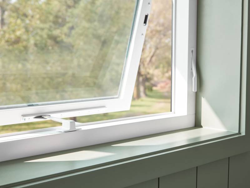 پنجره Upvc سایبانی